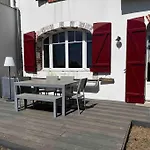Casa de Férias Pornichétine Pour 8 Personnes Face à L'océan Et à 100m Du Marché *