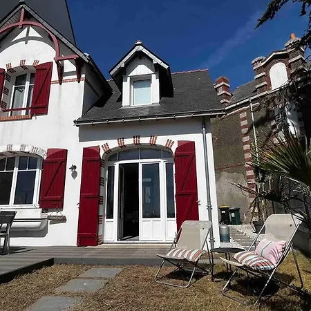 Pornichétine Pour 8 Personnes Face à L'océan Et à 100m Du Marché *